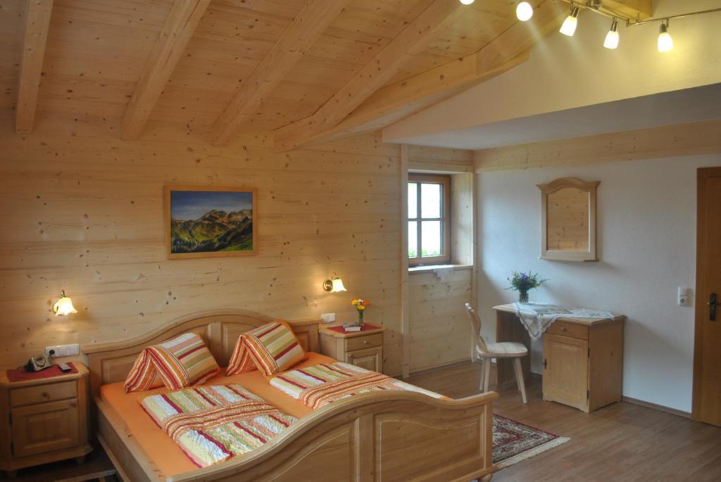 Alpengasthof Eppensteiner Navis Bilik gambar